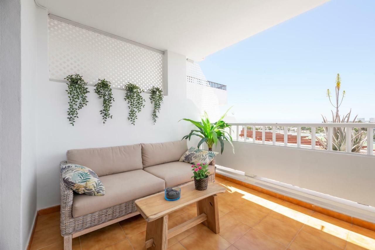 The Colors House, 653 Y 654 - Private Apartment Коста-Тегісе Екстер'єр фото
